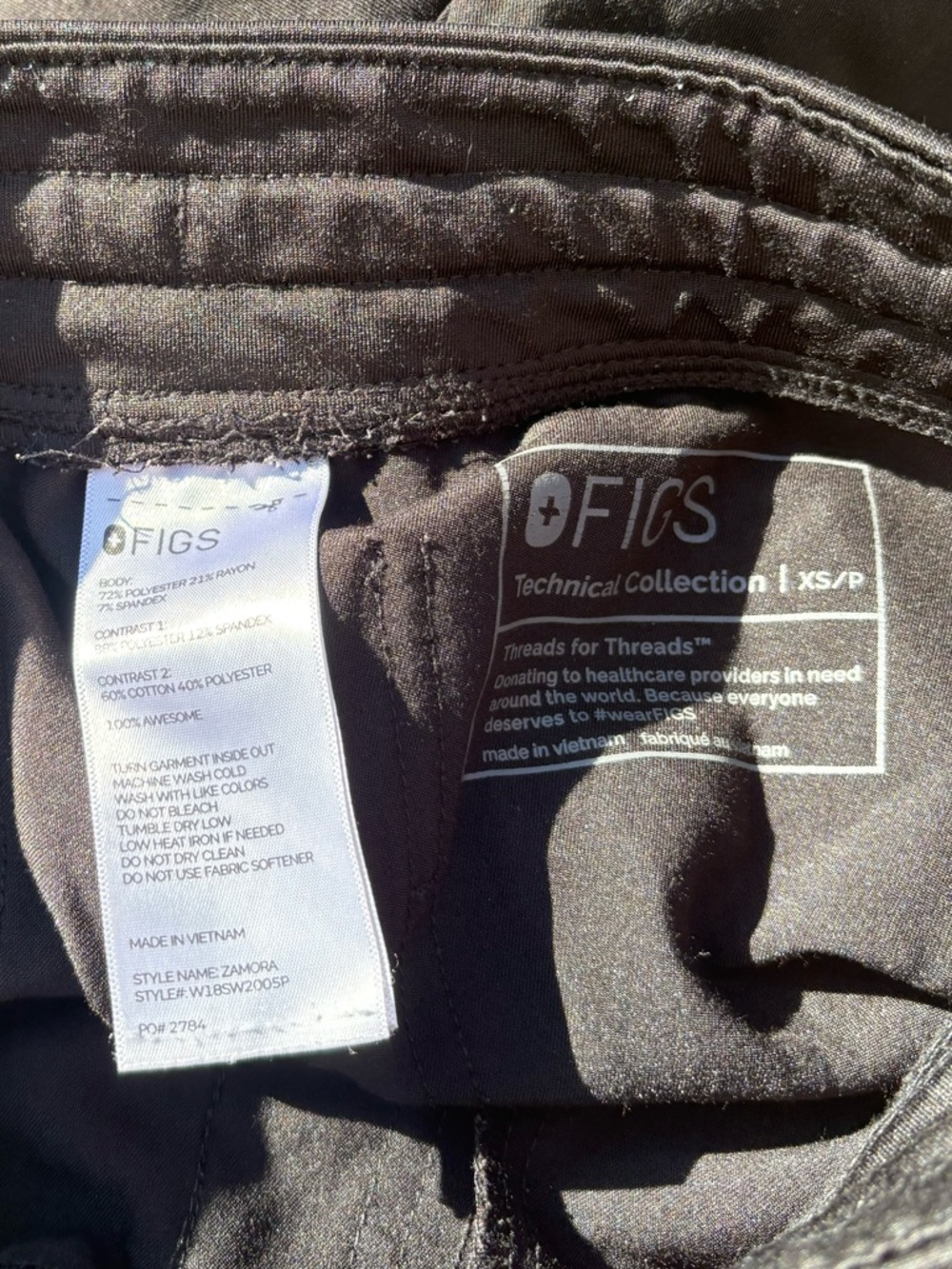 FIGS Zamora Jogger Scrub Pants - Picture 9 of 10
